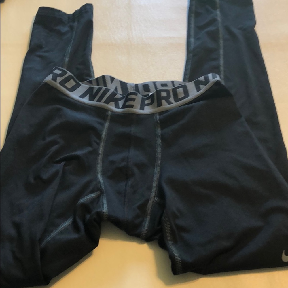 Nike Pro